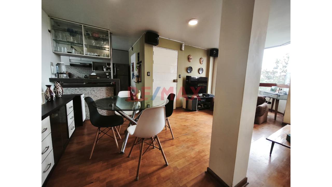 Venta De Departamento En 4To Piso — foto 3