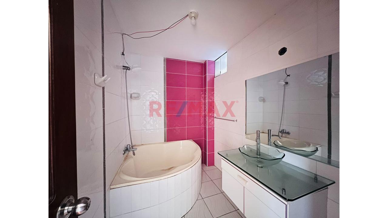 🏡 ¡Departamento En Venta Con 4 Habitaciones Y Cochera Incluida En Urb. California! — foto 12