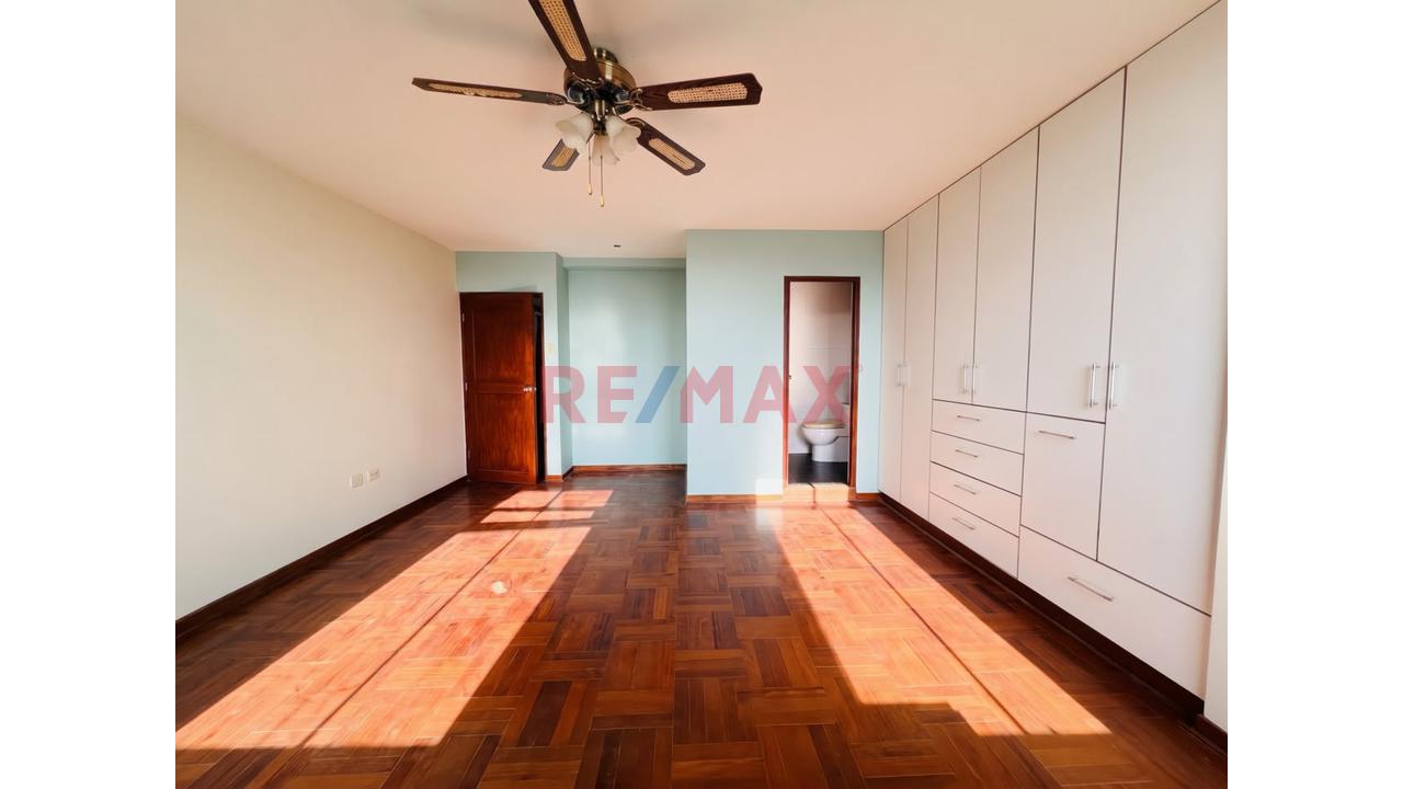 🏡 ¡Departamento En Venta Con 4 Habitaciones Y Cochera Incluida En Urb. California! — foto 6