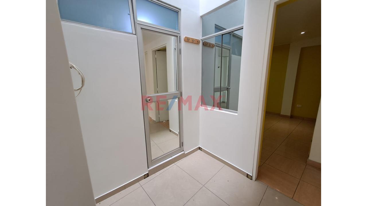 ¡En Venta, Amplio Departamento De 106.82 M² En Comas – Alt. Del Km 7.5 De La Tupac Amaru 🏡✨ — foto 9