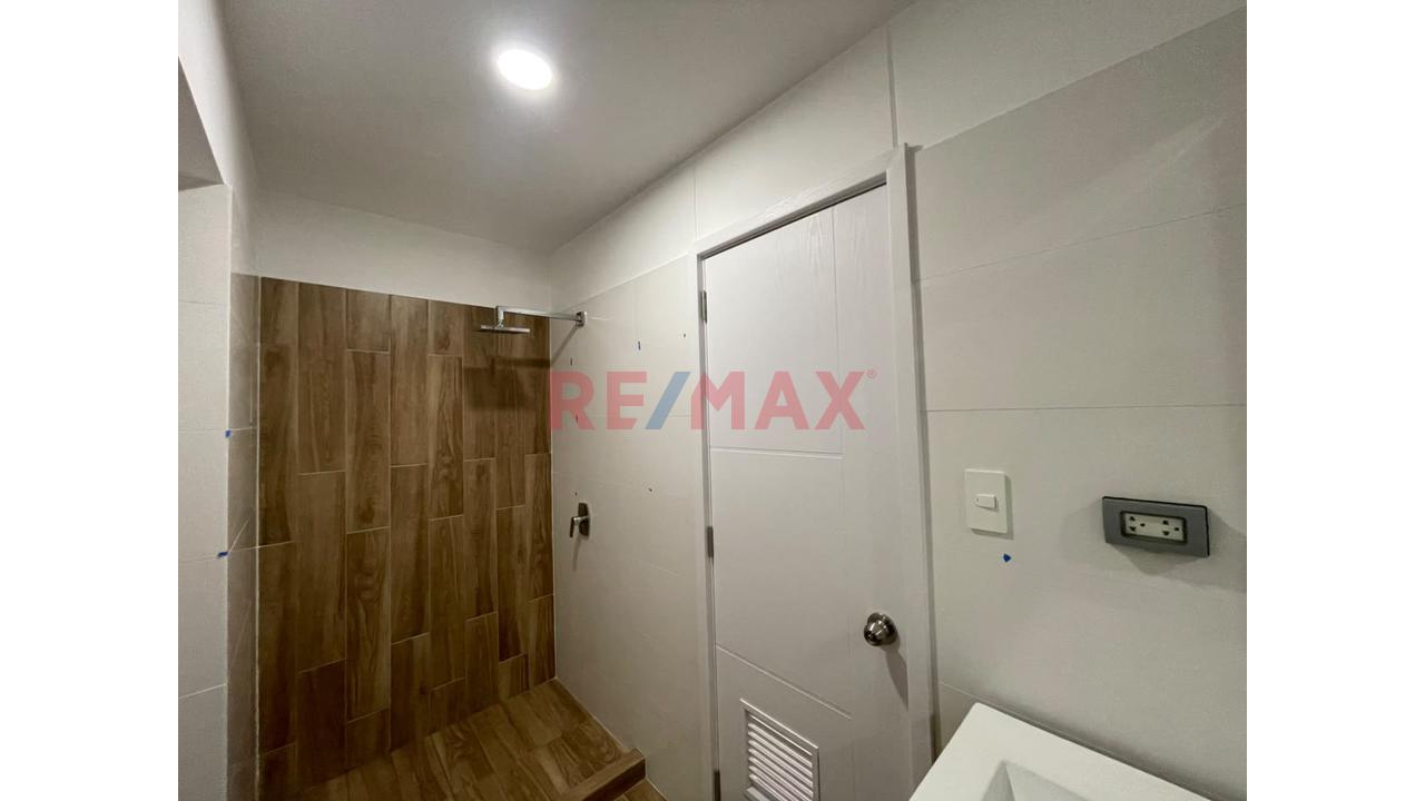 Alquilo Hermoso Y Moderno Departamento De Estreno En Surquillo Limite Con San Isidro — foto 13