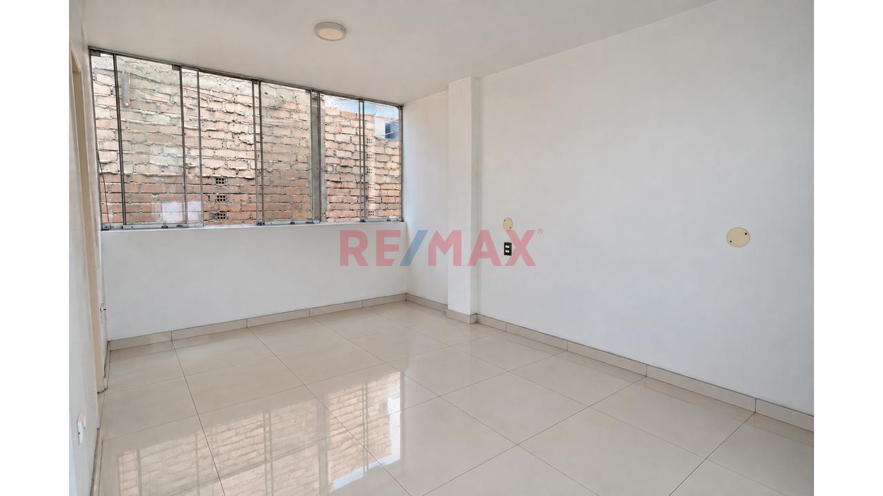 🌟𝗙𝗟𝗔𝗧 𝟰𝗣𝗜𝗦𝗢 𝗖𝗢𝗡 𝗕𝗔𝗟𝗖𝗢́𝗡 + 𝗔𝗜𝗥𝗘𝗦 𝗖𝗢𝗡 𝗘𝗦𝗖𝗔𝗟𝗘𝗥𝗔𝗦 𝗗𝗘𝗦𝗖𝗔𝗡𝗭𝗔𝗗𝗔𝗦 𝗘𝗡 𝗔𝗧𝗘 – 𝗖𝗘𝗥𝗖𝗔 𝗥𝗘𝗔𝗟 𝗣𝗟𝗔𝗭𝗔 𝗣𝗨𝗥𝗨𝗖𝗛𝗨𝗖𝗢‼️👋 — foto 15
