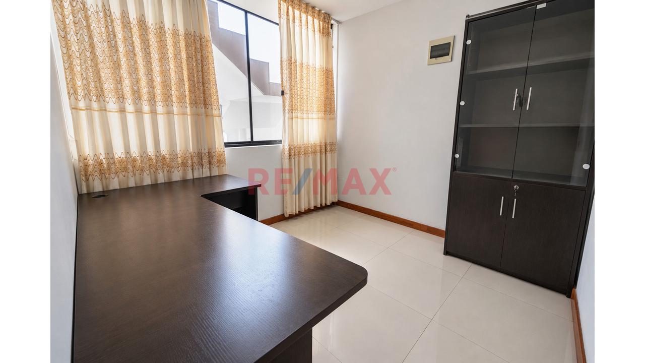🌟𝗙𝗟𝗔𝗧 𝟰𝗣𝗜𝗦𝗢 𝗖𝗢𝗡 𝗕𝗔𝗟𝗖𝗢́𝗡 + 𝗔𝗜𝗥𝗘𝗦 𝗖𝗢𝗡 𝗘𝗦𝗖𝗔𝗟𝗘𝗥𝗔𝗦 𝗗𝗘𝗦𝗖𝗔𝗡𝗭𝗔𝗗𝗔𝗦 𝗘𝗡 𝗔𝗧𝗘 – 𝗖𝗘𝗥𝗖𝗔 𝗥𝗘𝗔𝗟 𝗣𝗟𝗔𝗭𝗔 𝗣𝗨𝗥𝗨𝗖𝗛𝗨𝗖𝗢‼️👋 — foto 10