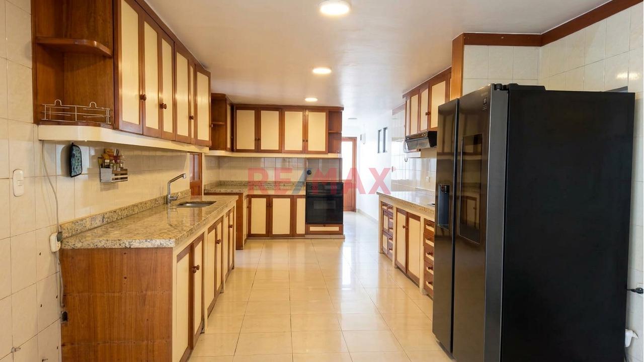 Exclusiva Casa En San Borja: Elegancia, Privacidad Y Confort Absoluto | Jr. Pietro Marchand — foto 11