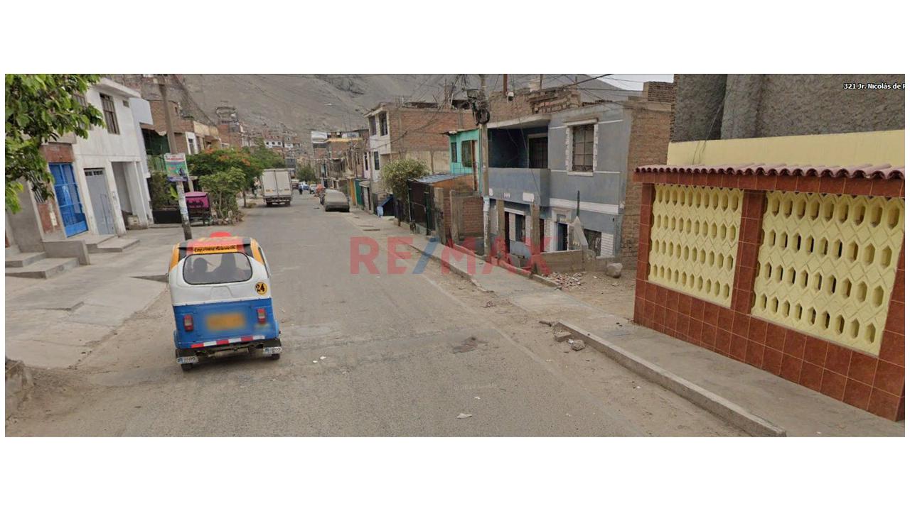 ¡Oportunidad En Comas! Casa A Precio De Terreno De 238M² En Esquina/Doble Frente - Ideal Vivienda Negocio En Comas. S/. 403,560.00 – Usd 118,000.00 — foto 10