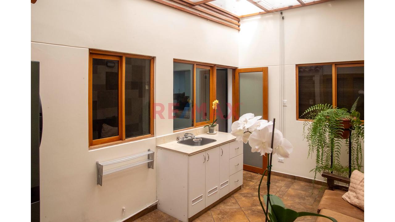 Venta Departamento En Santiago De Surco - 4