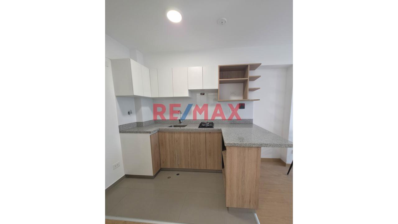 Alquiler De Mini Departamento En Pueblo Libre Vista A Calle - 5