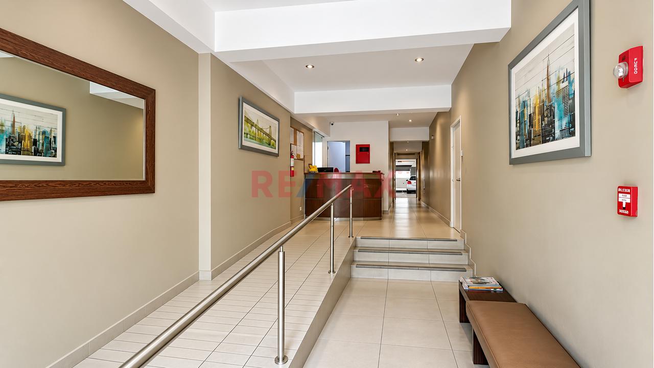 Departamento En Alquiler En Surquillo, 2 Habitaciones, 2 Baños Completos Más Baño De Servicio Y 82 M² Totales — foto 15
