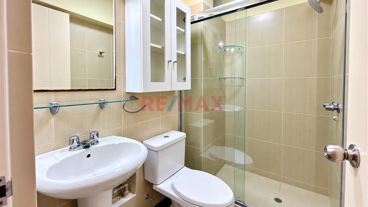 Departamento En Alquiler En Surquillo, 2 Habitaciones, 2 Baños Completos Más Baño De Servicio Y 82 M² Totales — foto 11