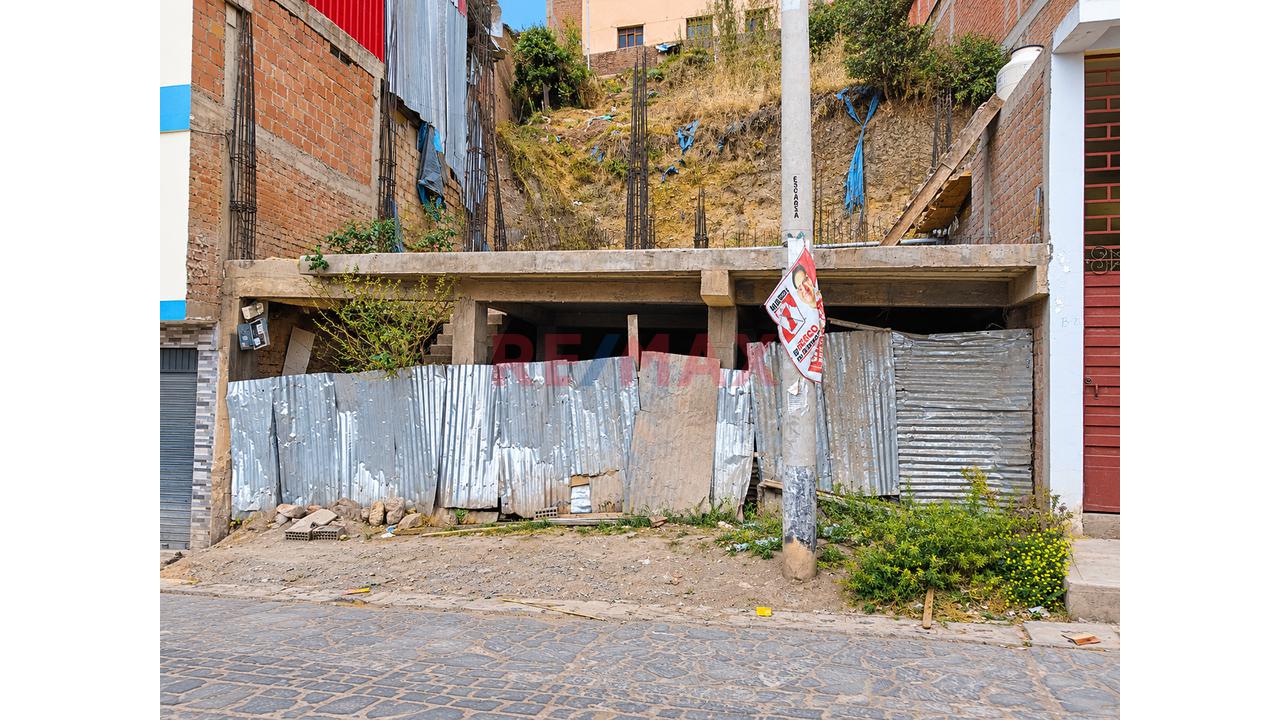🏢🔥 ¡Excelente Oportunidad! Terreno Con Construcción En Venta En Balconcillo – Cusco 🏗️✨ - 2