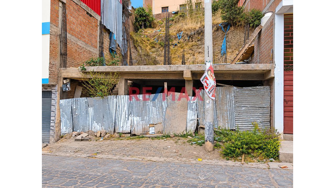 🏢🔥 ¡Excelente Oportunidad! Terreno Con Construcción En Venta En Balconcillo – Cusco 🏗️✨ - 1