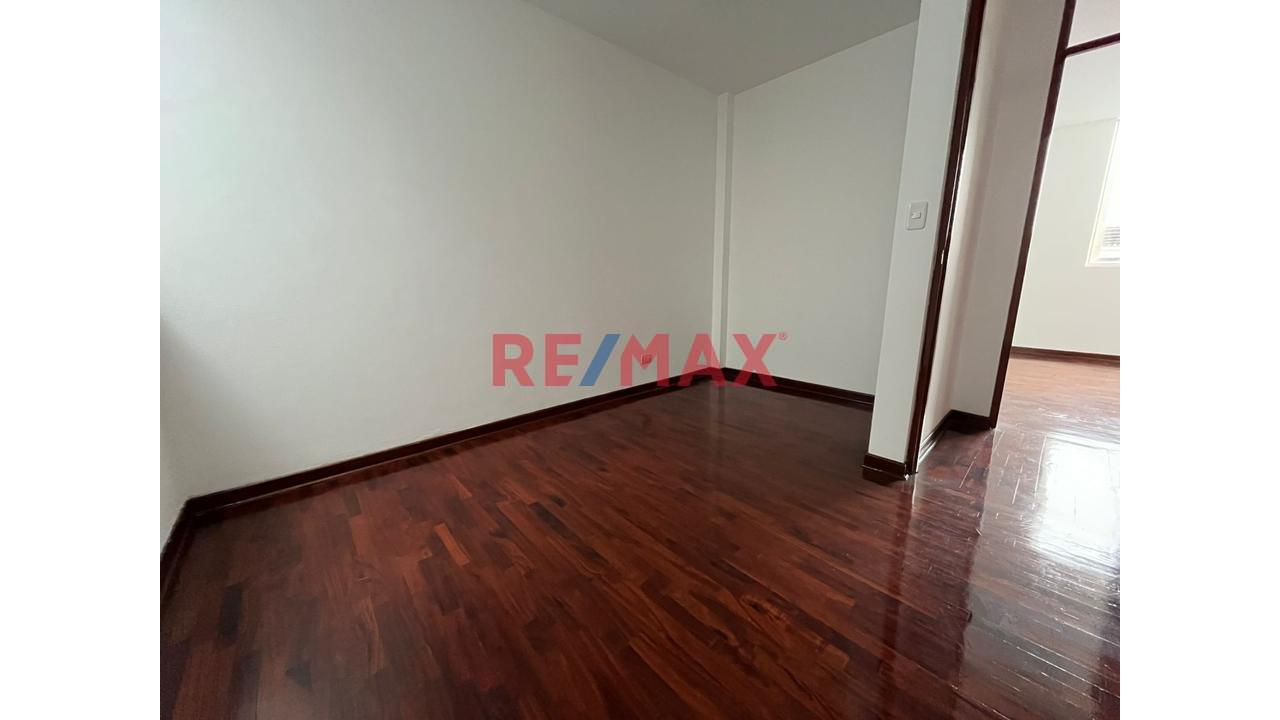 Exclusivo Departamento En Los Olivos Izaguirre En 4To Piso — foto 8