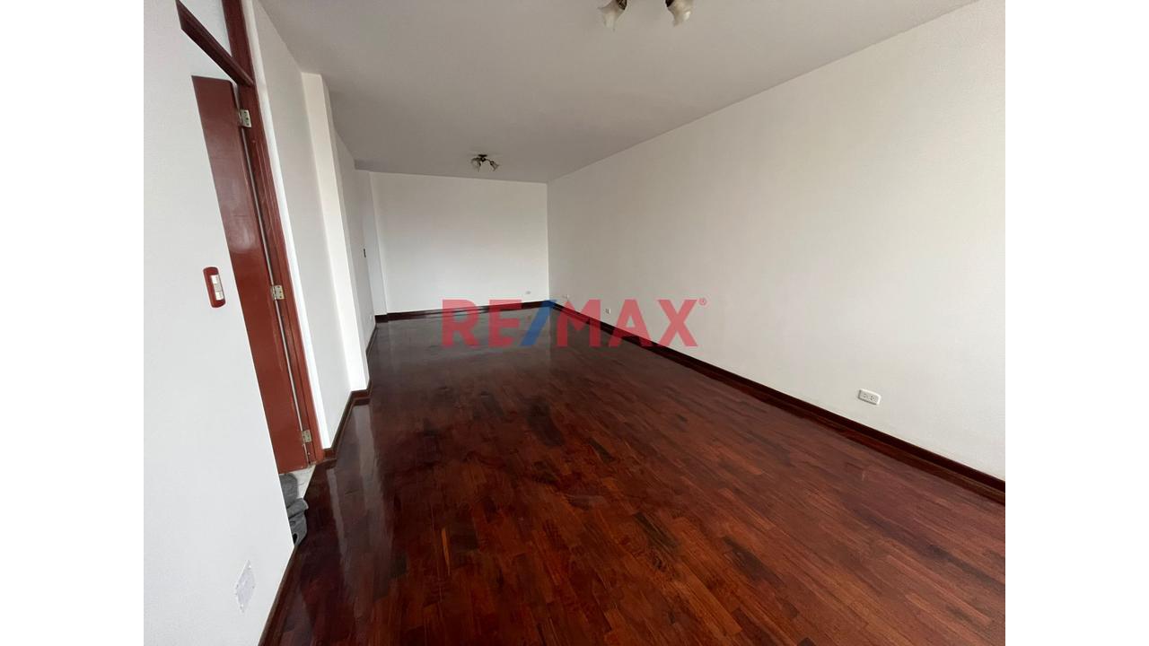 Exclusivo Departamento En Los Olivos Izaguirre En 4To Piso — foto 7
