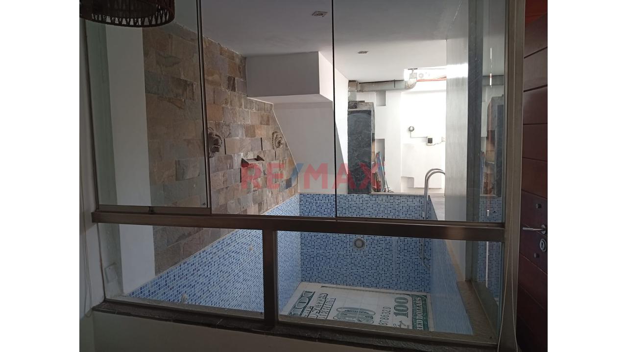 ¡Espectacular Departamento Con Sótano Y Piscina En Exclusiva Zona De Las Colinas De La Molina! 🌟 — foto 4