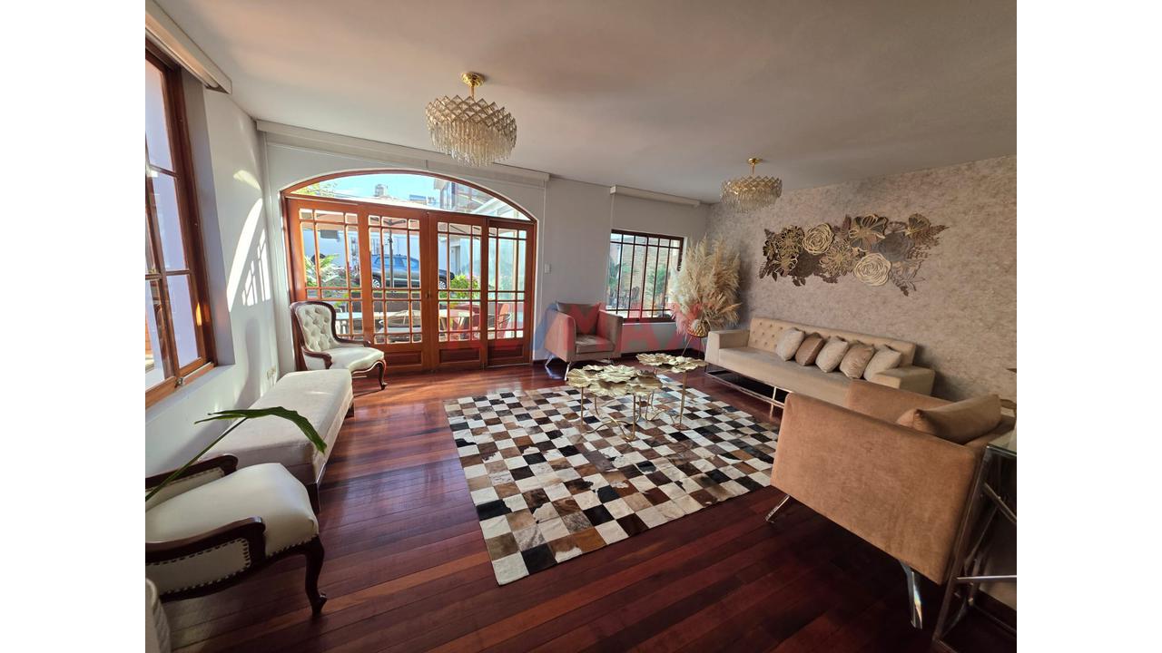 Vendo Exclusiva Casa En Yanahuara — foto 2