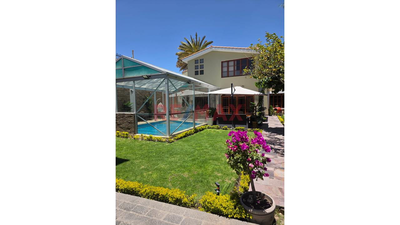 Vendo Exclusiva Casa En Yanahuara — foto 1