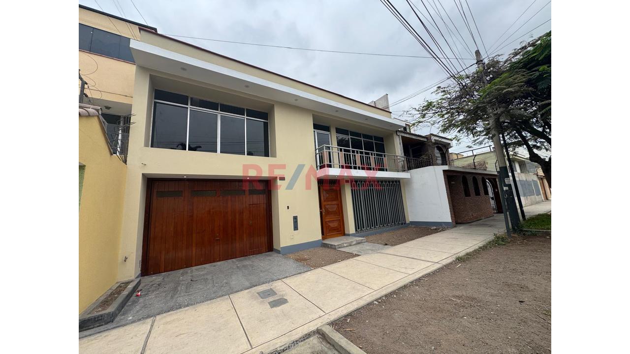 Alquiler De Casa En La Alborada – Santiago De Surco — foto 9