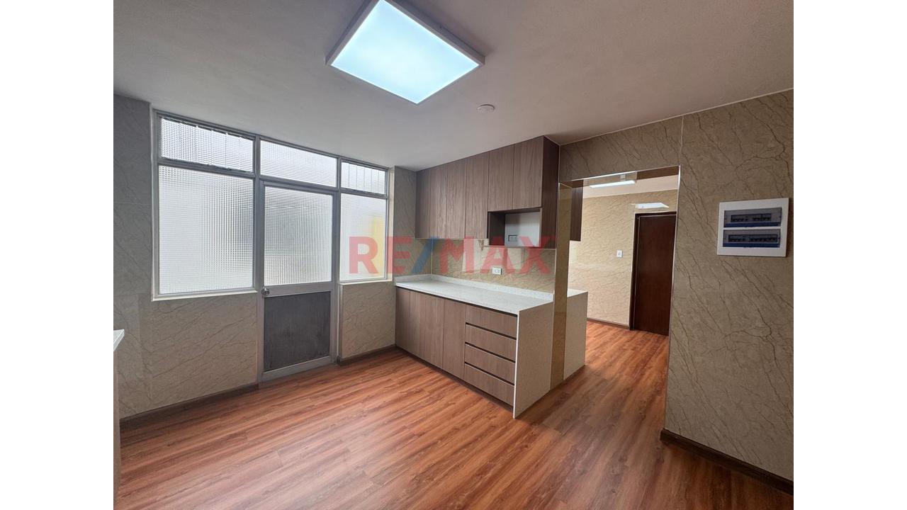 Alquiler De Casa En La Alborada – Santiago De Surco — foto 13