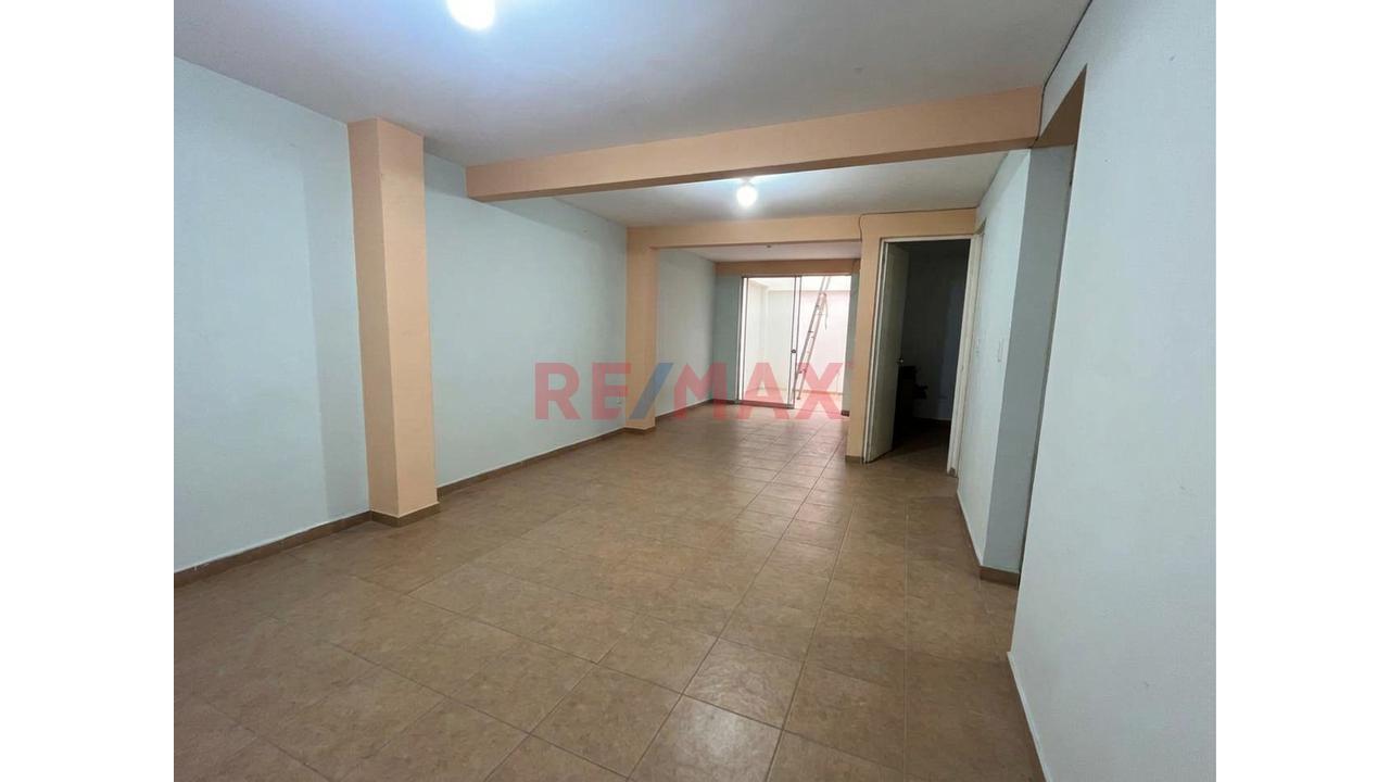 ¡Departamento En Venta En La Victoria, Chiclayo En Primer Piso! — foto 2