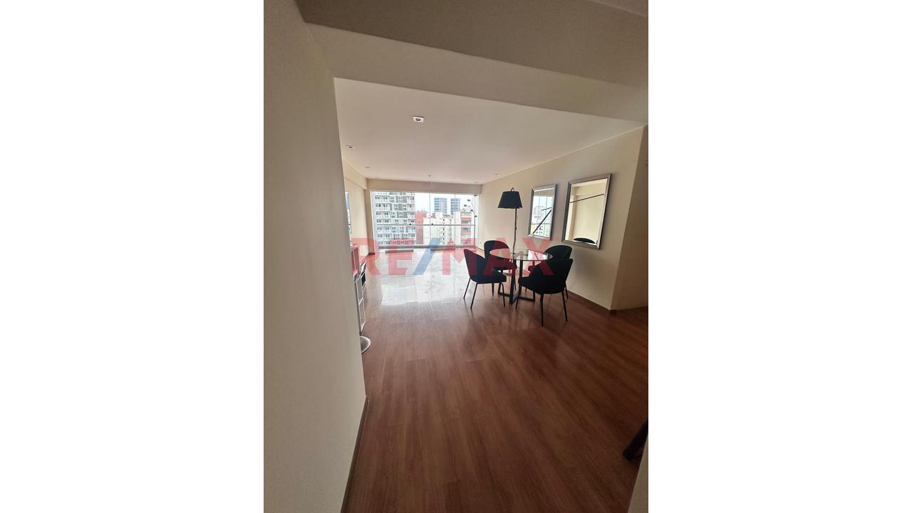 🏙️✨ ¡Vendo Exclusivo Departamento En Miraflores – Av. República De Panamá! 🏡 — foto 4