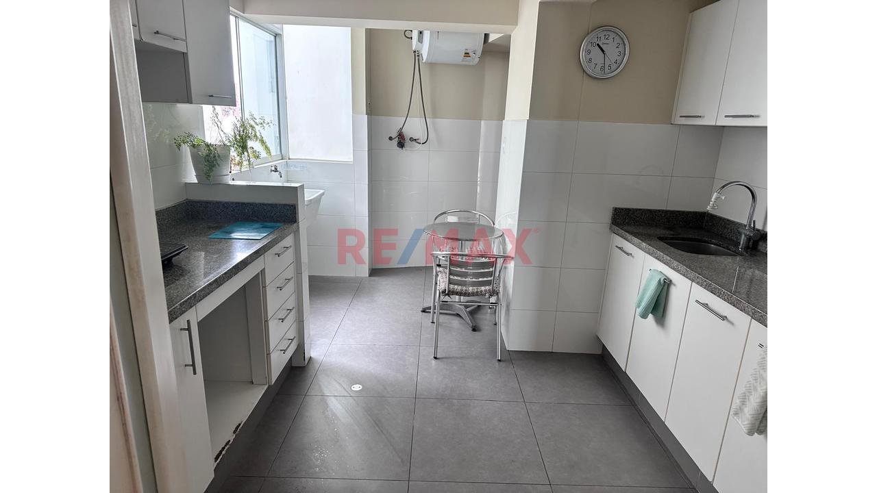 🏙️✨ ¡Vendo Exclusivo Departamento En Miraflores – Av. República De Panamá! 🏡 — foto 11