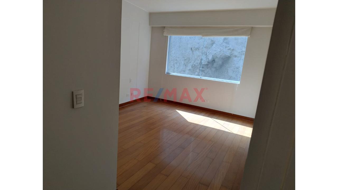 Bonito Depto 3 Dormitorios En Cerros De Camacho - 10