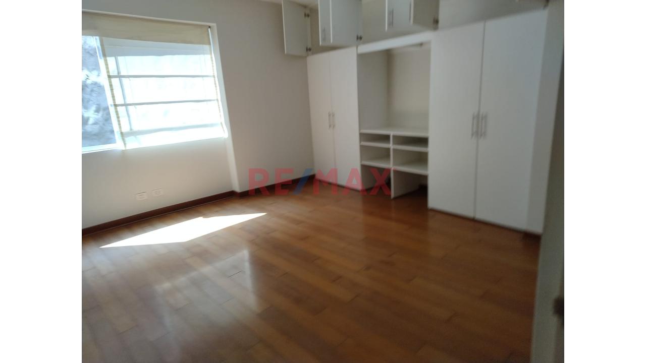Bonito Depto 3 Dormitorios En Cerros De Camacho - 12