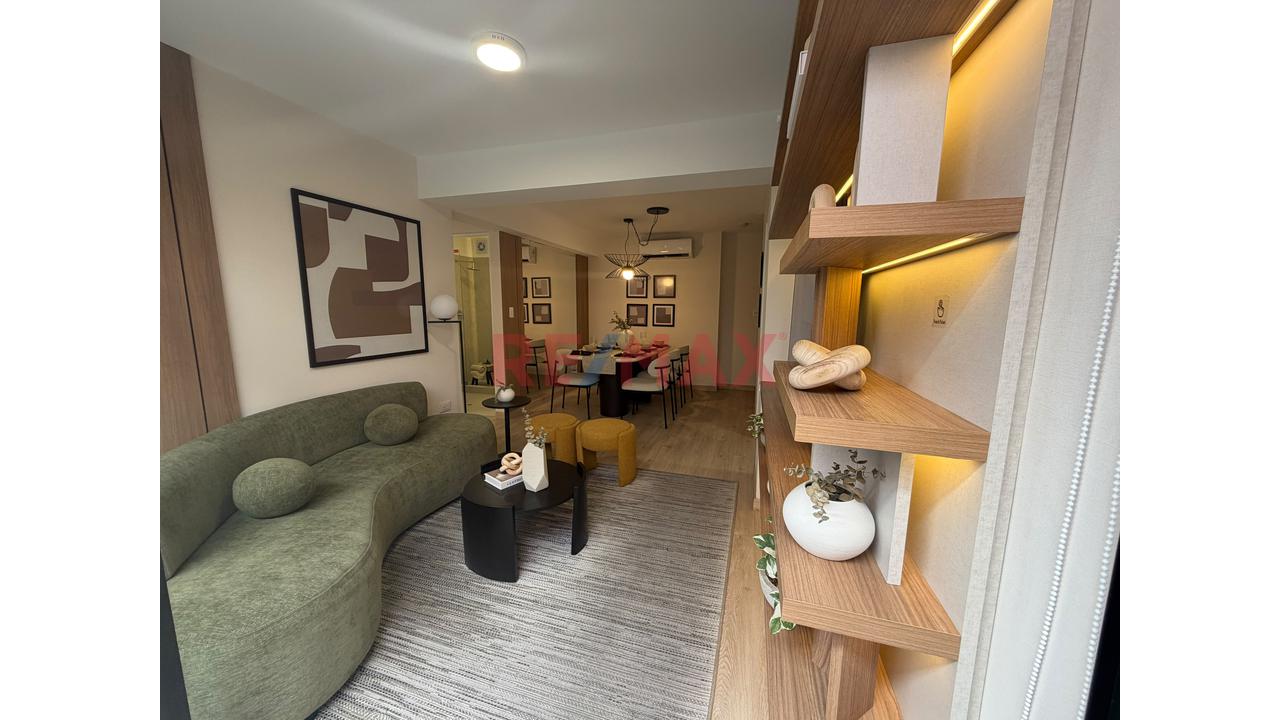 Moderno Departamento En Venta En Una De Las Mejores Zonas De La Av. Canadá, Urb. Santa Catalina – La Victoria. — foto 3