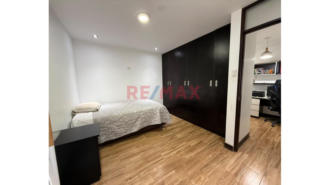 Edificio De 5 Pisos En Venta En Urb Santo Dominguito — foto 8