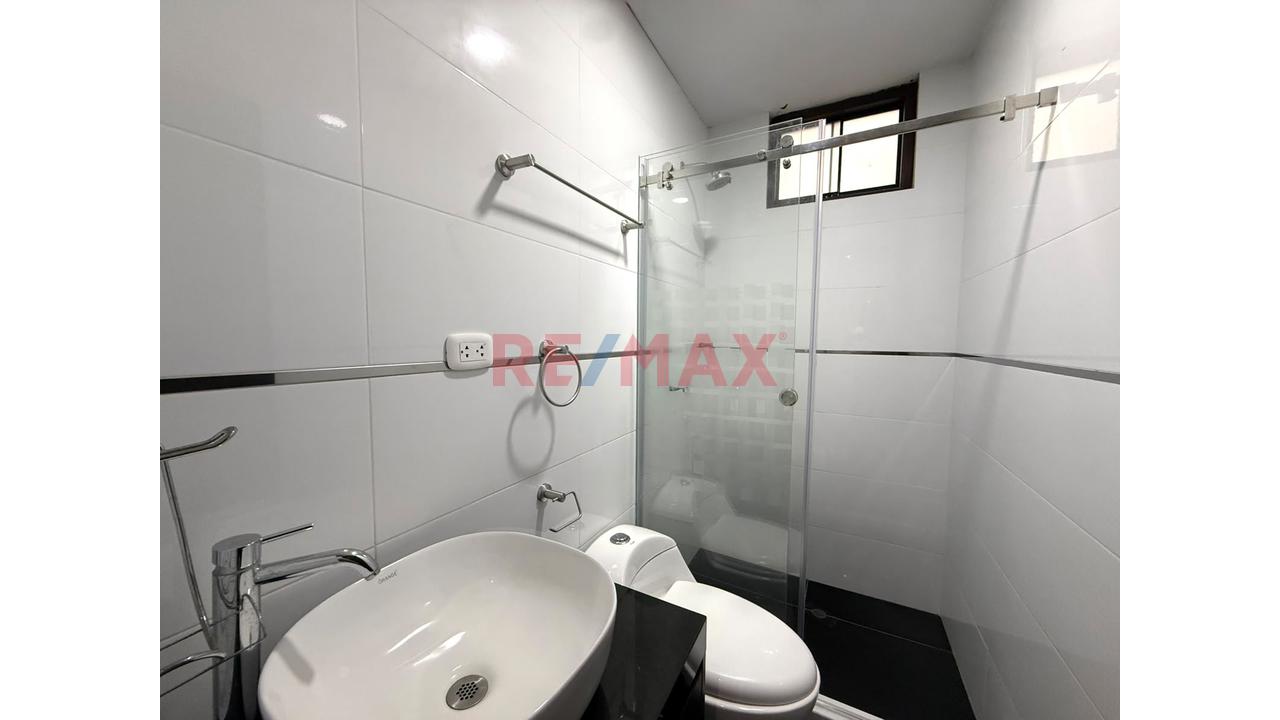 Edificio De 5 Pisos En Venta En Urb Santo Dominguito — foto 11