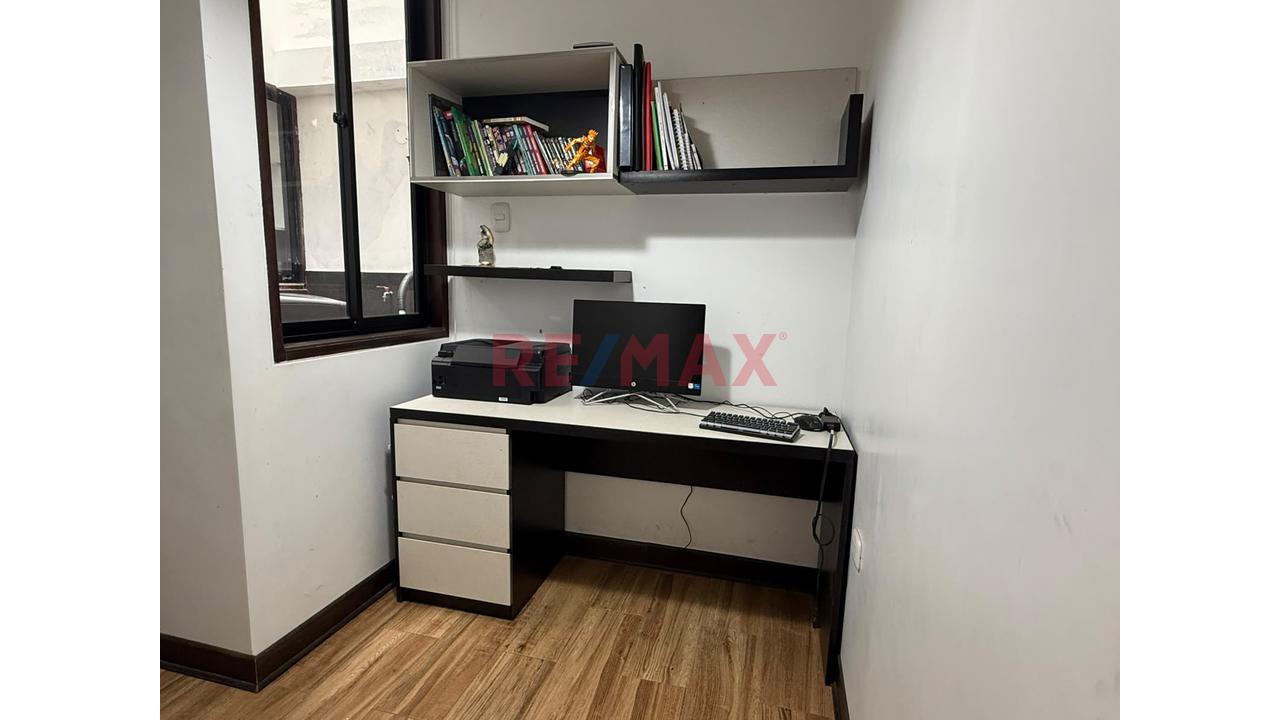 Edificio De 5 Pisos En Venta En Urb Santo Dominguito — foto 6