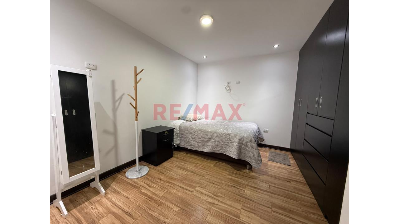 Edificio De 5 Pisos En Venta En Urb Santo Dominguito — foto 7