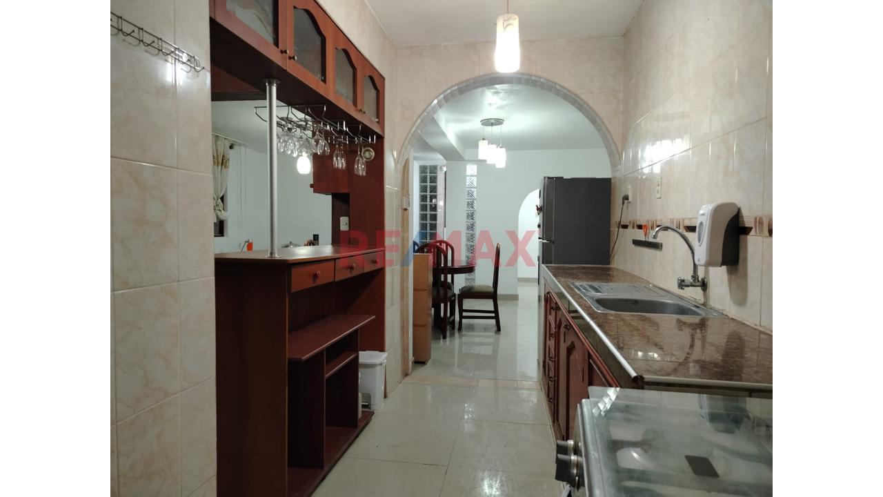 Casa Y Local Comercial En Venta Lambayeque - 5