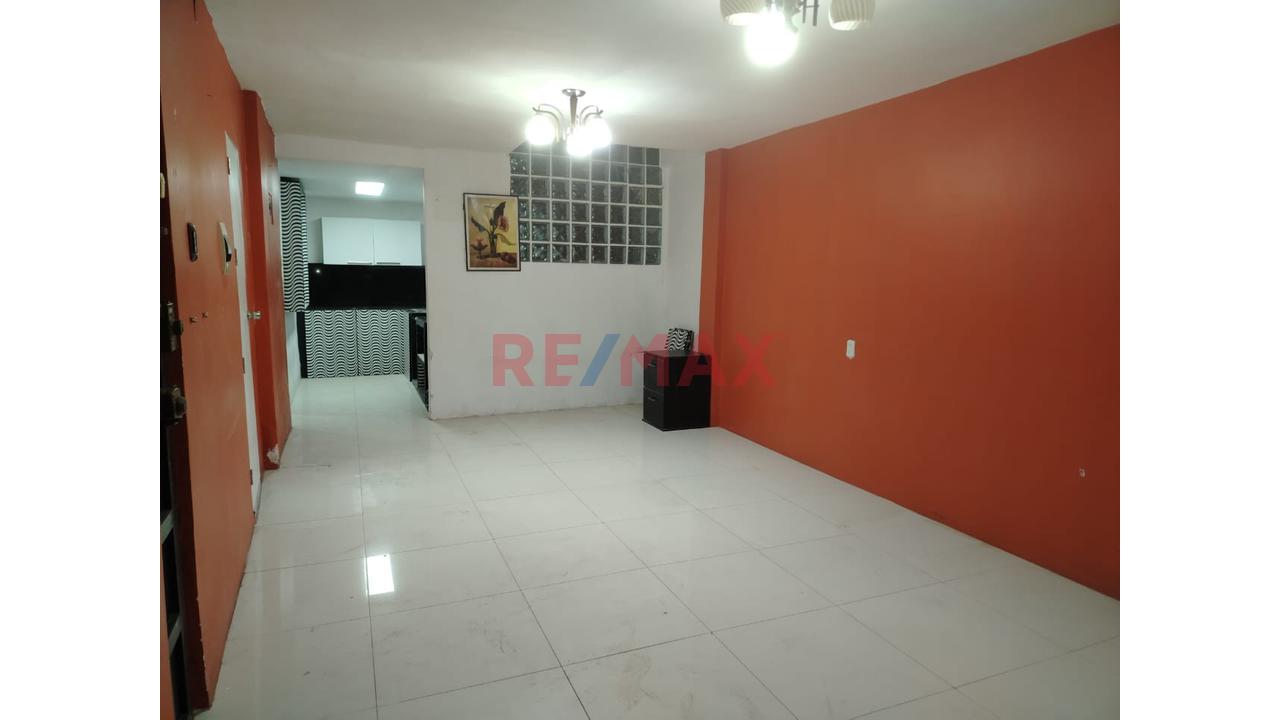 Casa Y Local Comercial En Venta Lambayeque - 13