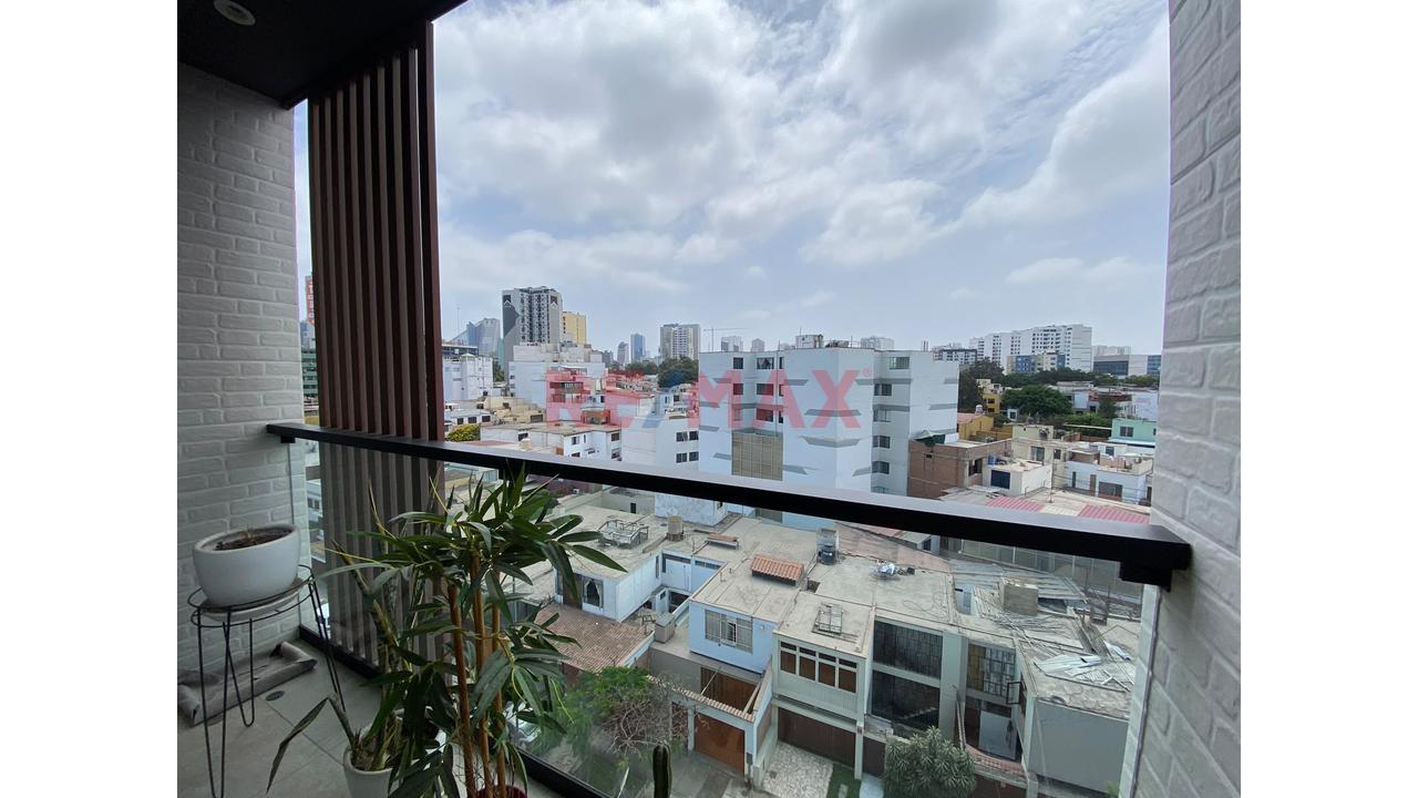 Alquilo Depa Semiamoblado En Surquillo Cerca Al Centro Empresarial San Isidro - 5