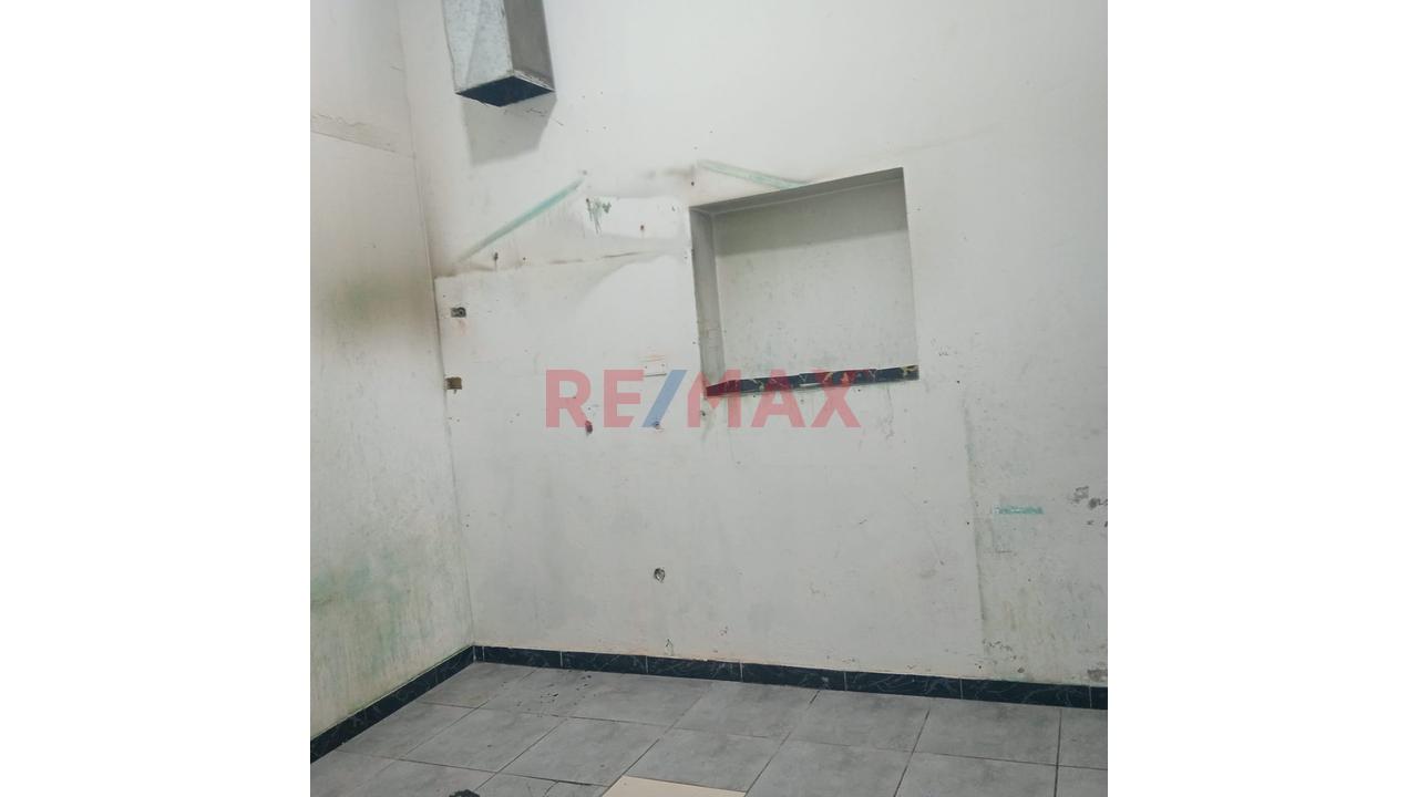 ¡Alquiler De Local Comercial En Universitaria Con Izaguirre – Excelente Ubicación! - 7