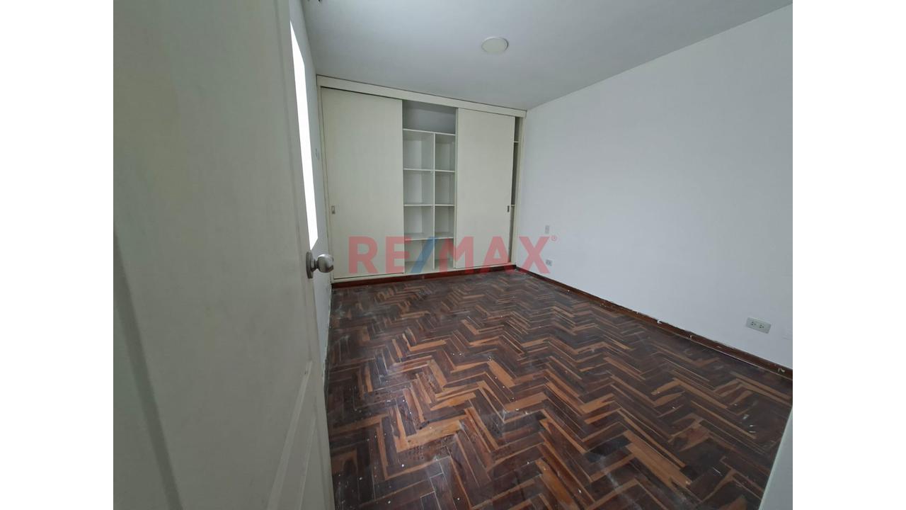 🏡 ¡Amplio Departamento En Venta En Pueblo Libre – 203 M²! — foto 13