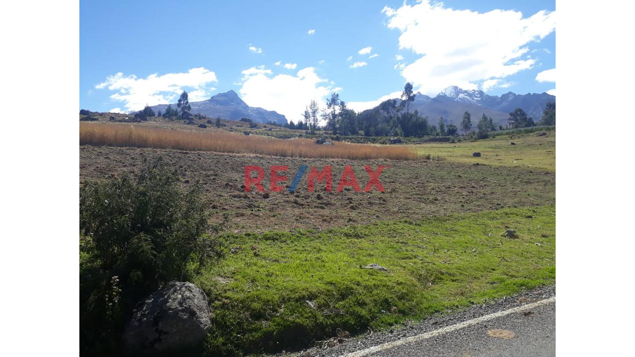 Se Vende Terreno Urbano En Shinua Cancha, Distrito De Independencia, Provincia De Huaraz, Dpto. Anchas A 15 Minutos De La Plaza De Armas De Huaraz. — foto 6