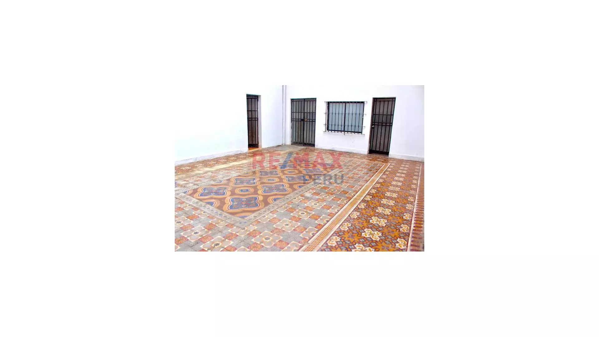Se Vende Bella Casona Monumental En Barranco. - 3