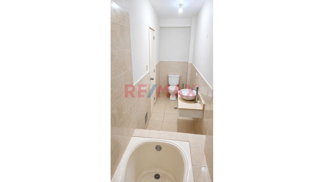 Alquiler Dpto De 95 M² Vista Calle En Tercer Piso! — foto 10