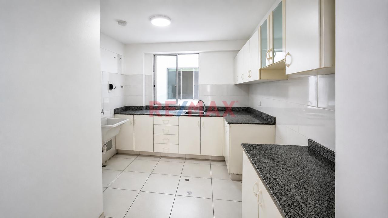 Alquiler Dpto De 95 M² Vista Calle En Tercer Piso! — foto 4