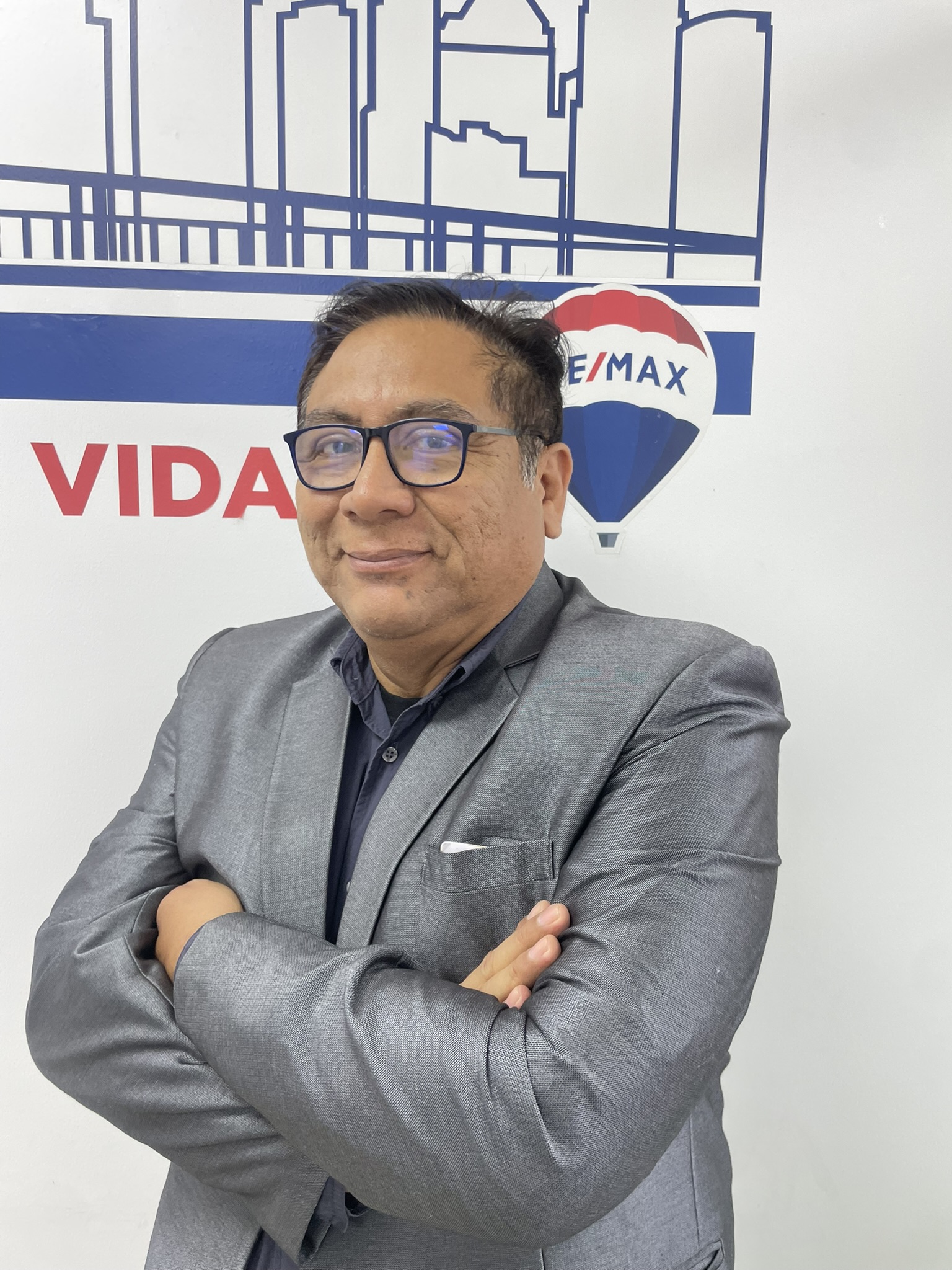 RE/MAX Perú - Inmobiliaria, inversiones y bienes raíces
