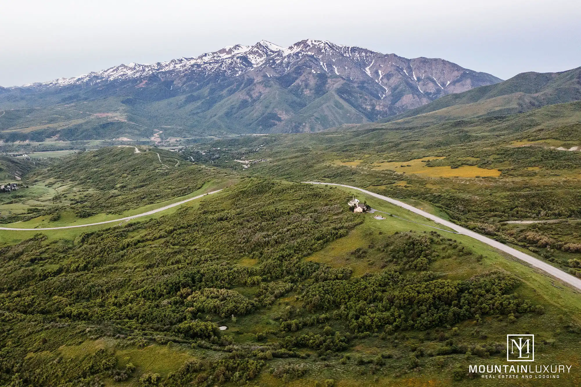 7533-n-trappers-loop-rd-mountain-green-ut-84050-exterior-09