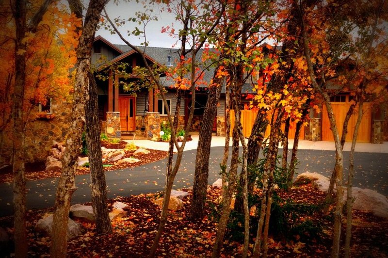 Crimson Ridge luxury home in Eden, Utah near Snowbasin and Powder Mountain