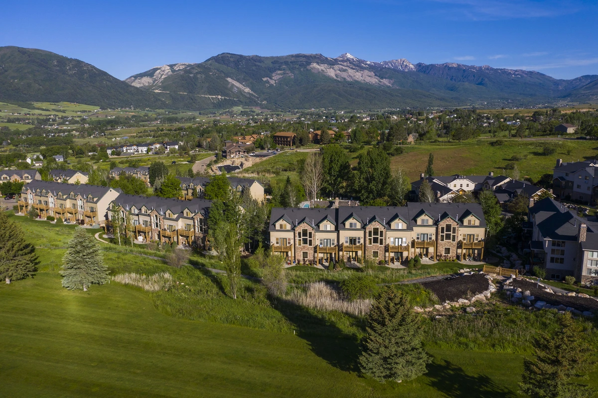 Moose Hollow Condos for Sale - Mountain Luxury