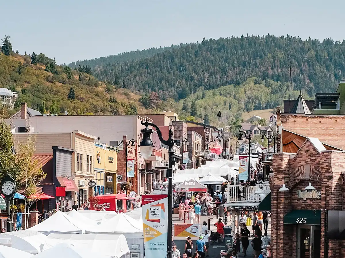 An aerial photo of a busy main street in Park City, Utah