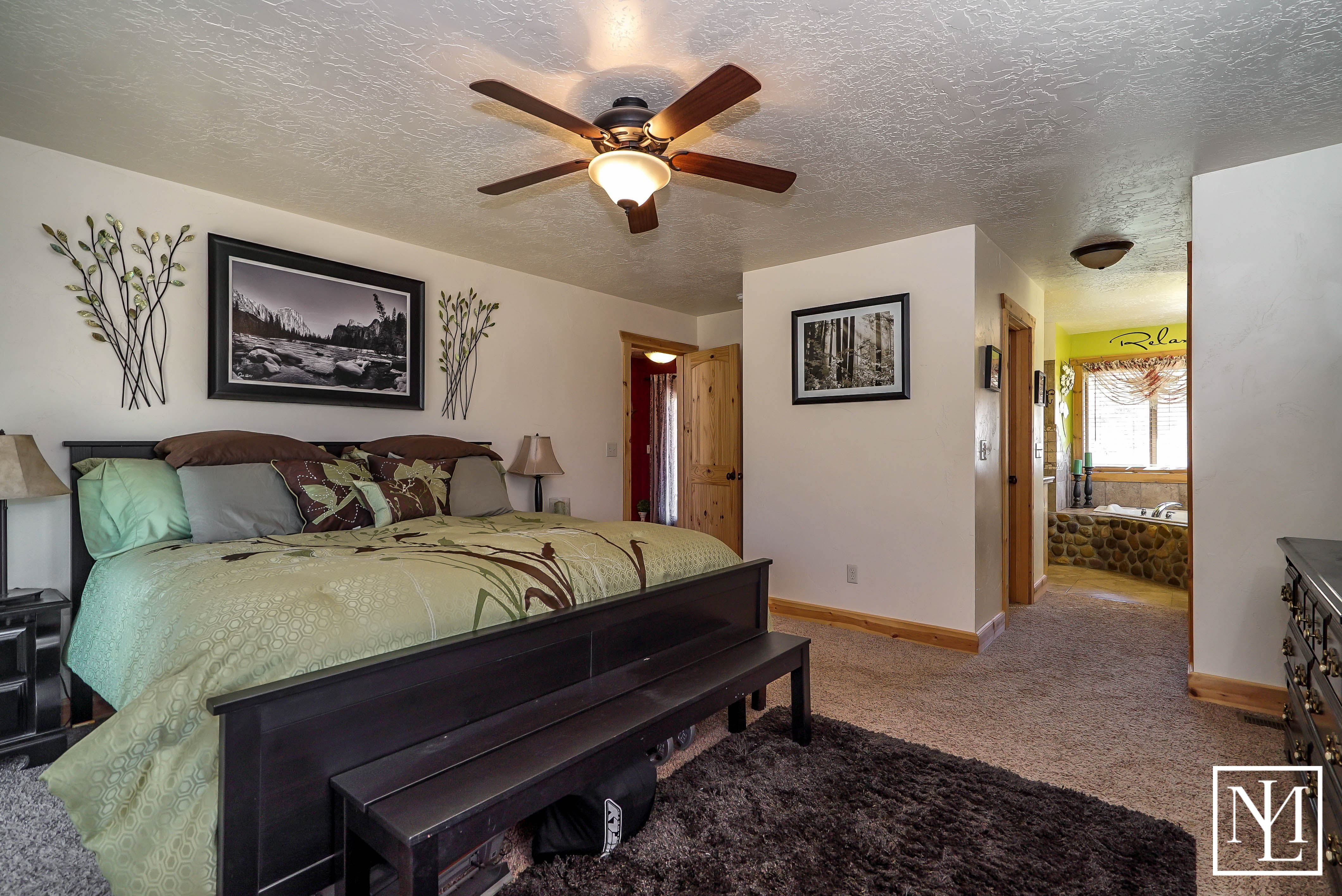 2013 N River View Circle, Verhaal-8