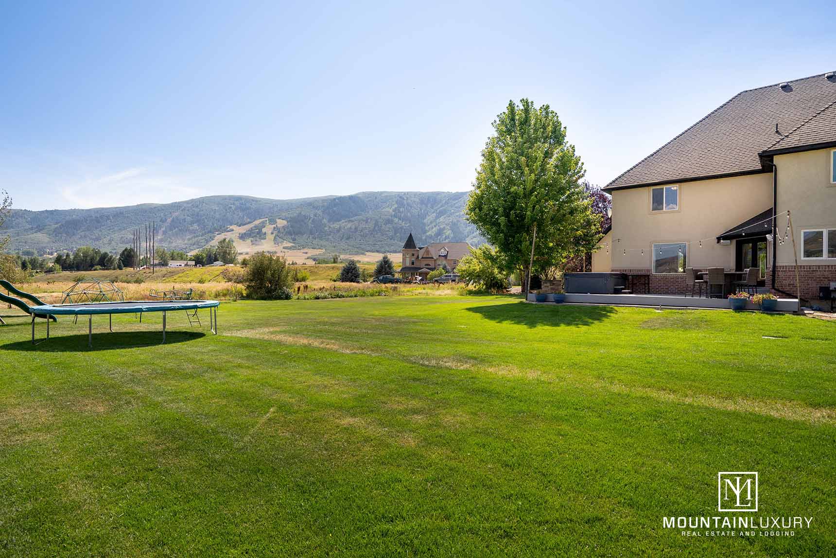 3812 N 3775 E Eden, UT 84310 43