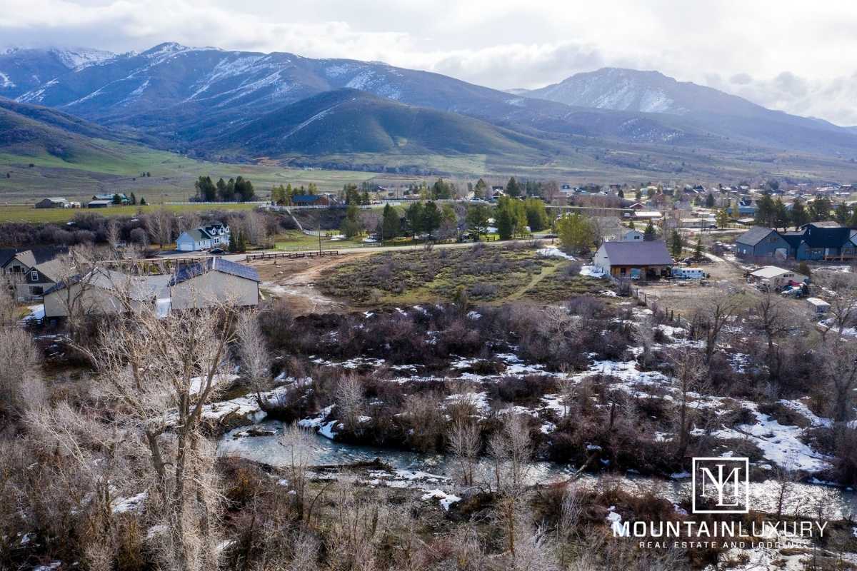 5404 N North Fork Rd, Eden photo of view of mountains from lot