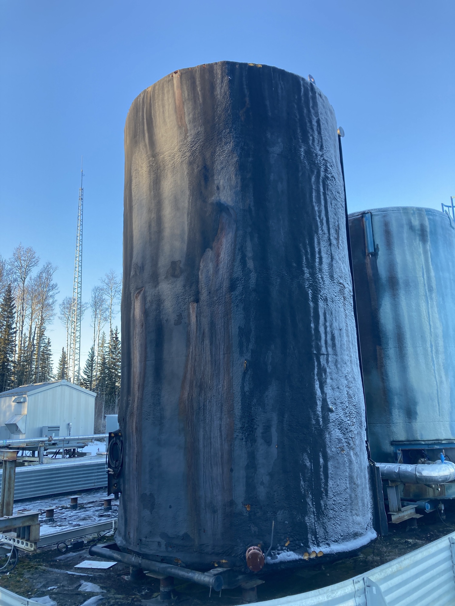 Fuelled | Tank - 400 BBL Tank - Insulated & Coated. Field Ready